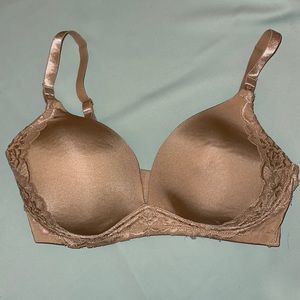 A Pea in the Pod Wireless Maternity/Nursing Bra